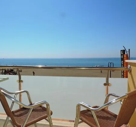 Dona Lucia Апартаменты Торремолинос