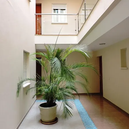 Dona Lucia Торремолинос