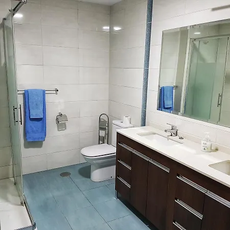 Dona Lucia Апартаменты Торремолинос