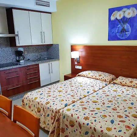 Dona Lucia * Торремолинос