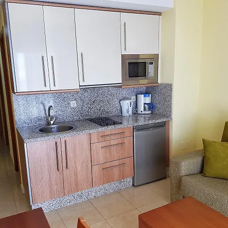 Dona Lucia Апартаменты Торремолинос